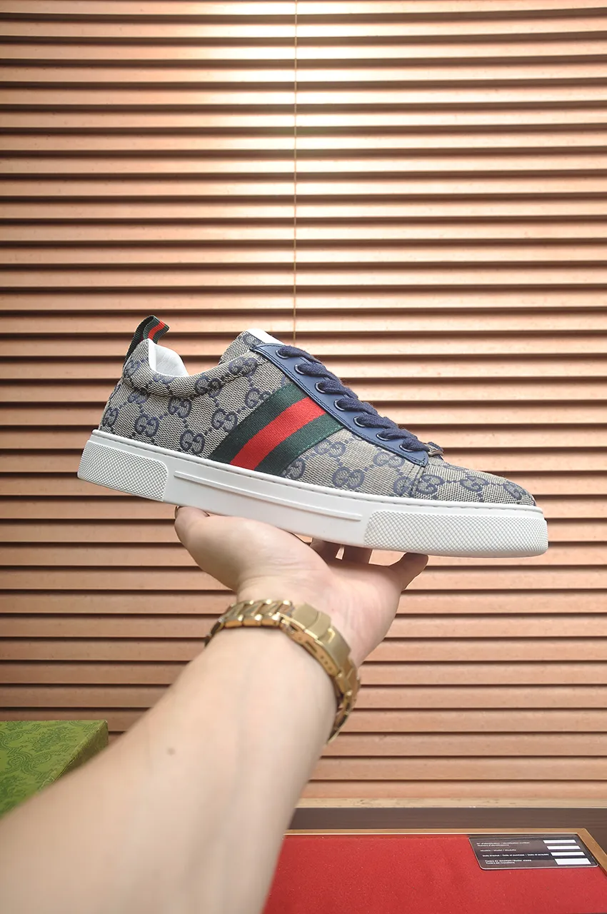 Men's men's shoes💰420💶[GUCCI Gucci] official website 1:1 men's sports shoes are now on the market, using original Gucci fabric + gluten lining, plus the official website original 1:1 comfortable outsole. Fashionable and versatile, super comfortable and breathable. 5 colors available, standard shoe size 38/45 (custom-made sizes 45 are non-refundable)